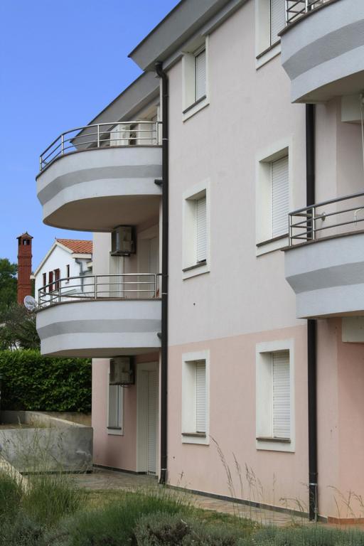מדולין Seafront Apartment Gaby חדר תמונה